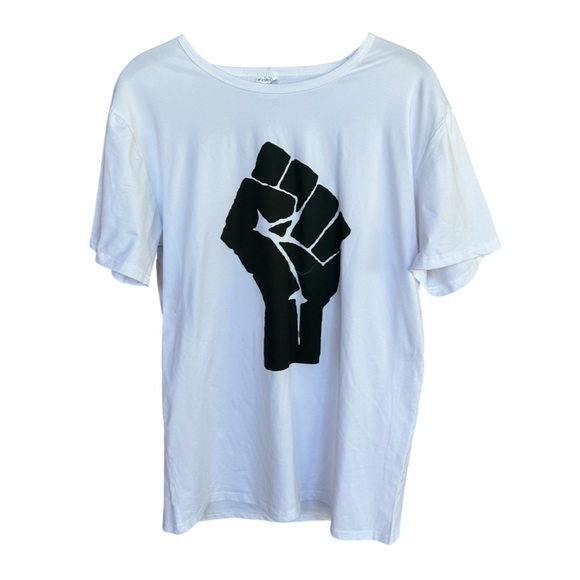 Black Power Fist Graphic Tee - Picture 1 of 4